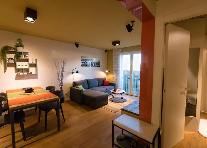 The Wall Apartment